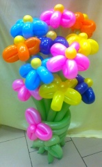 Букет цветов из разноцветных воздушных шаров, размер 90см